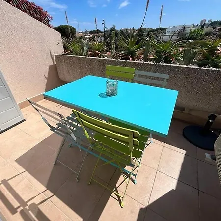Apartment 4 Personnes Mer, Piscine, Parking, Tennis, Wifi