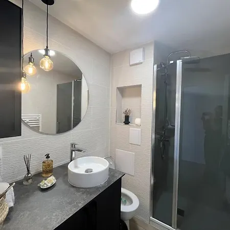 4 Personnes Mer, Piscine, Parking, Tennis, Wifi Daire